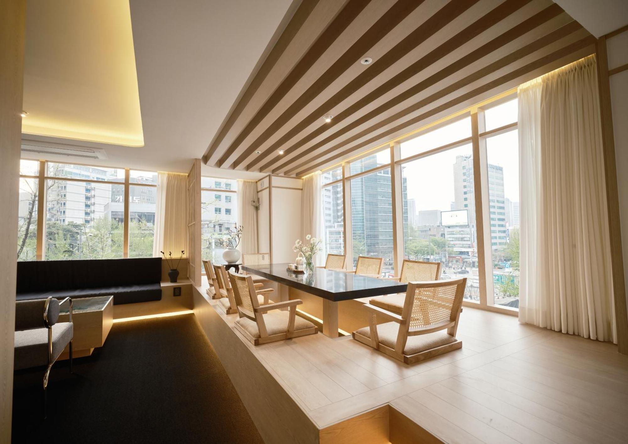 Uh Suite Seoul Deoksugung Εξωτερικό φωτογραφία