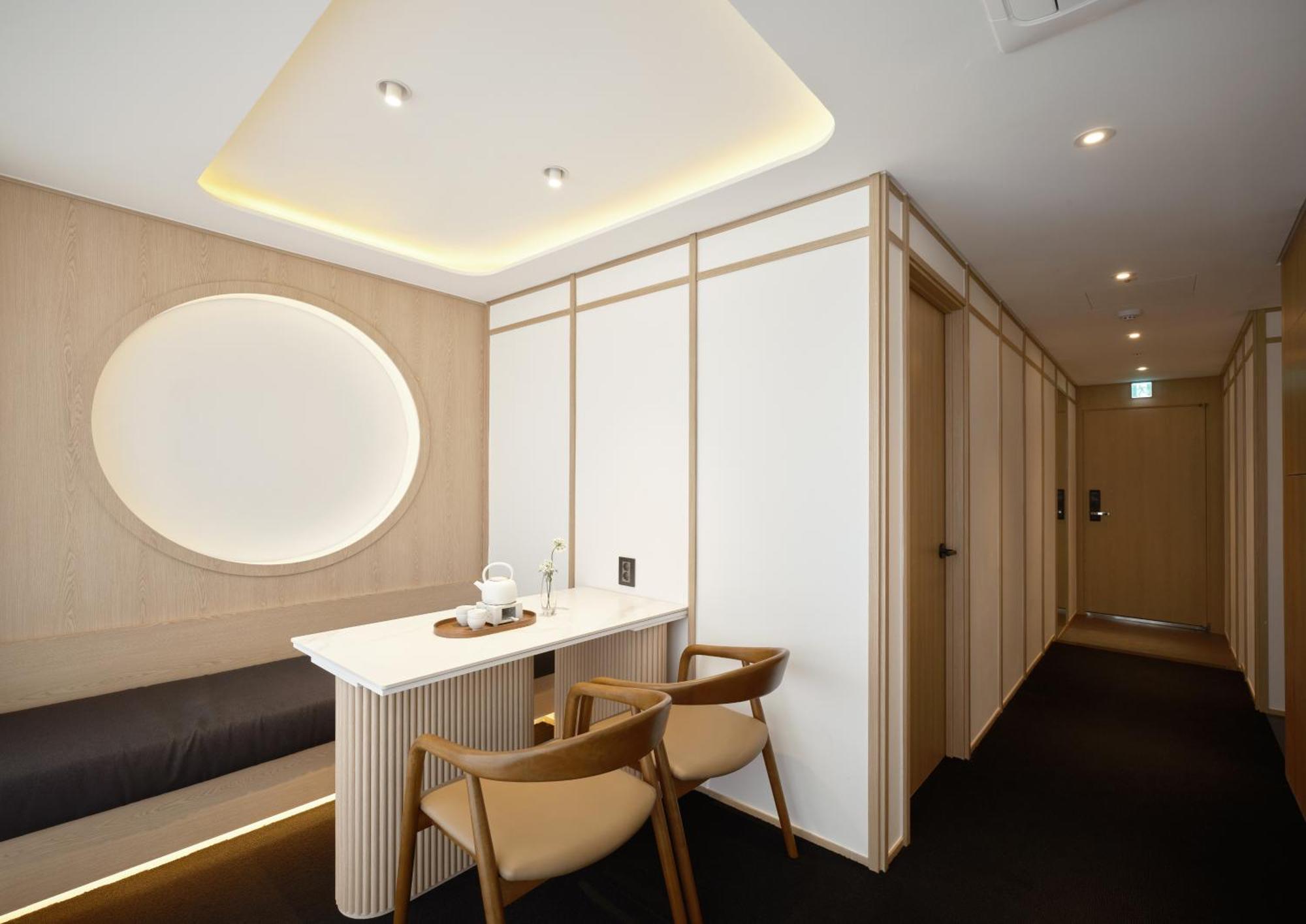 Uh Suite Seoul Deoksugung Εξωτερικό φωτογραφία